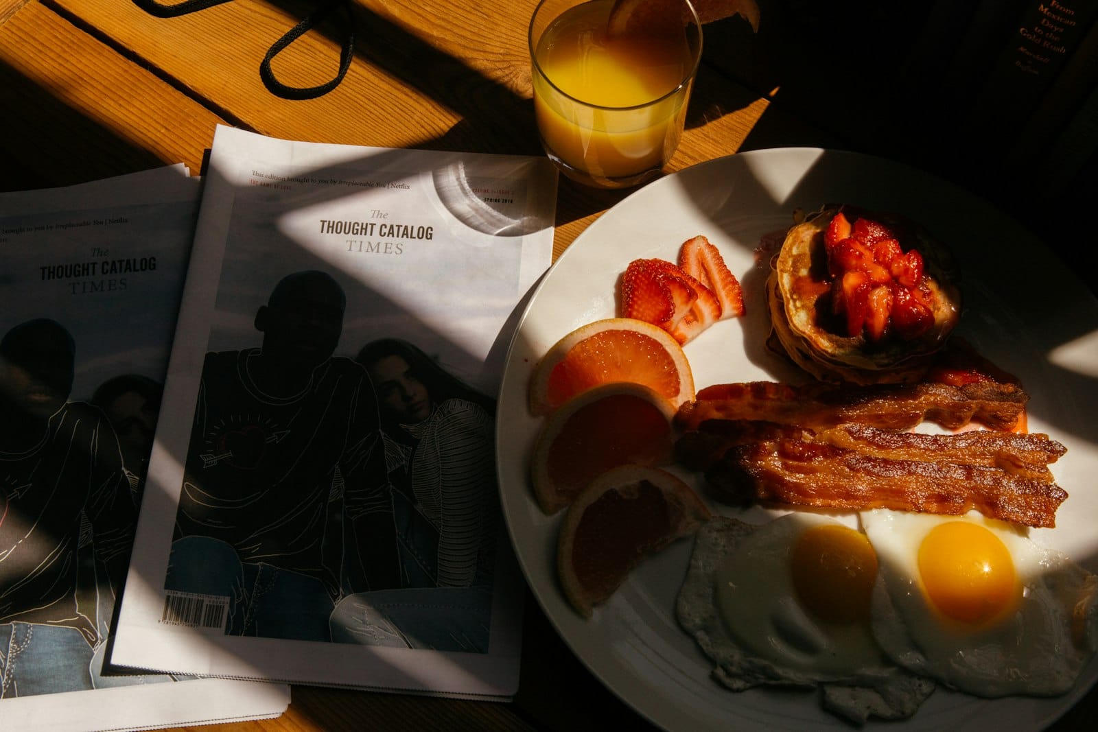 A breakfast bowl on a cafe table in the morning