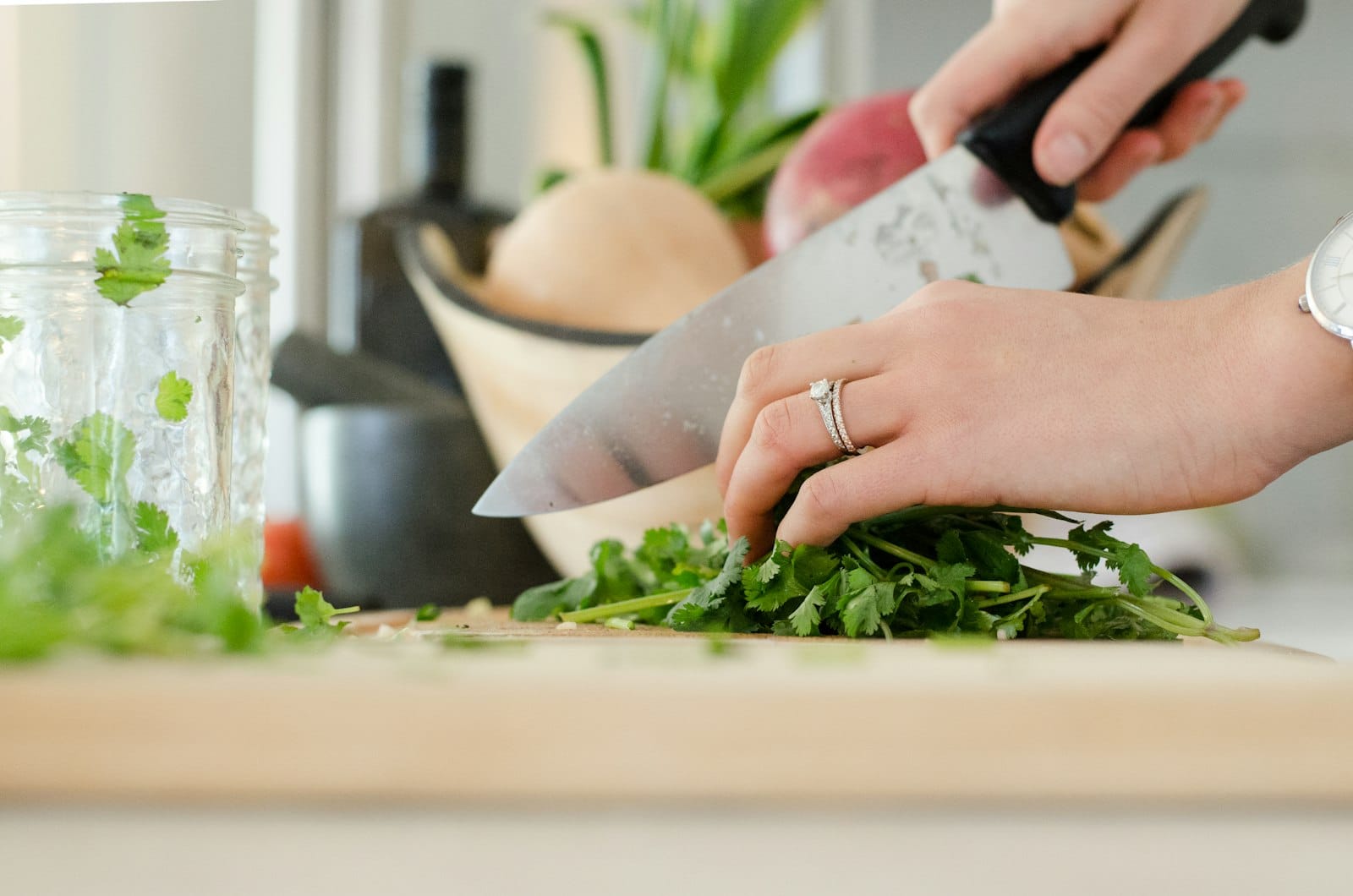 Mindful cooking in the kitchen