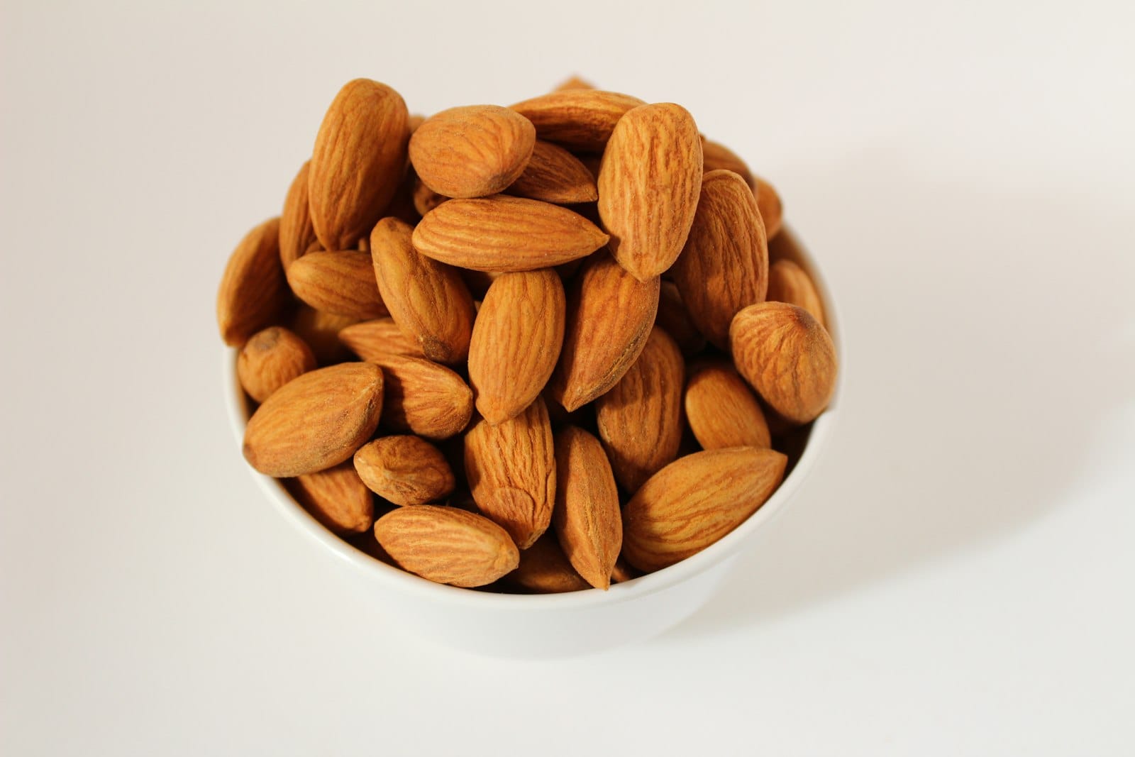 A bowl of almonds