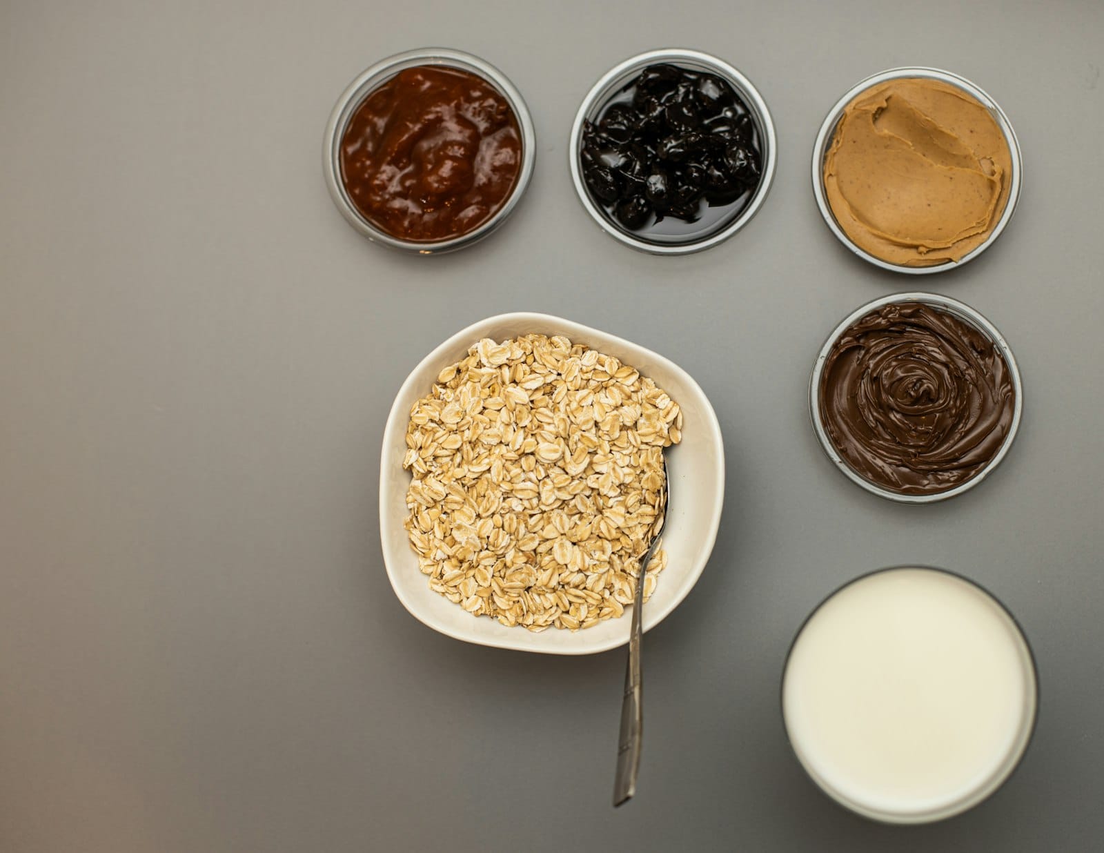A bowl of oatmeal with toppings