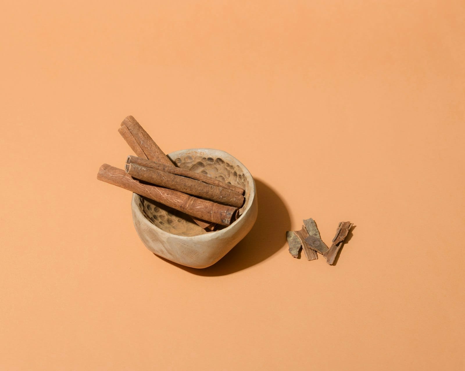 Ground cinnamon in a bowl