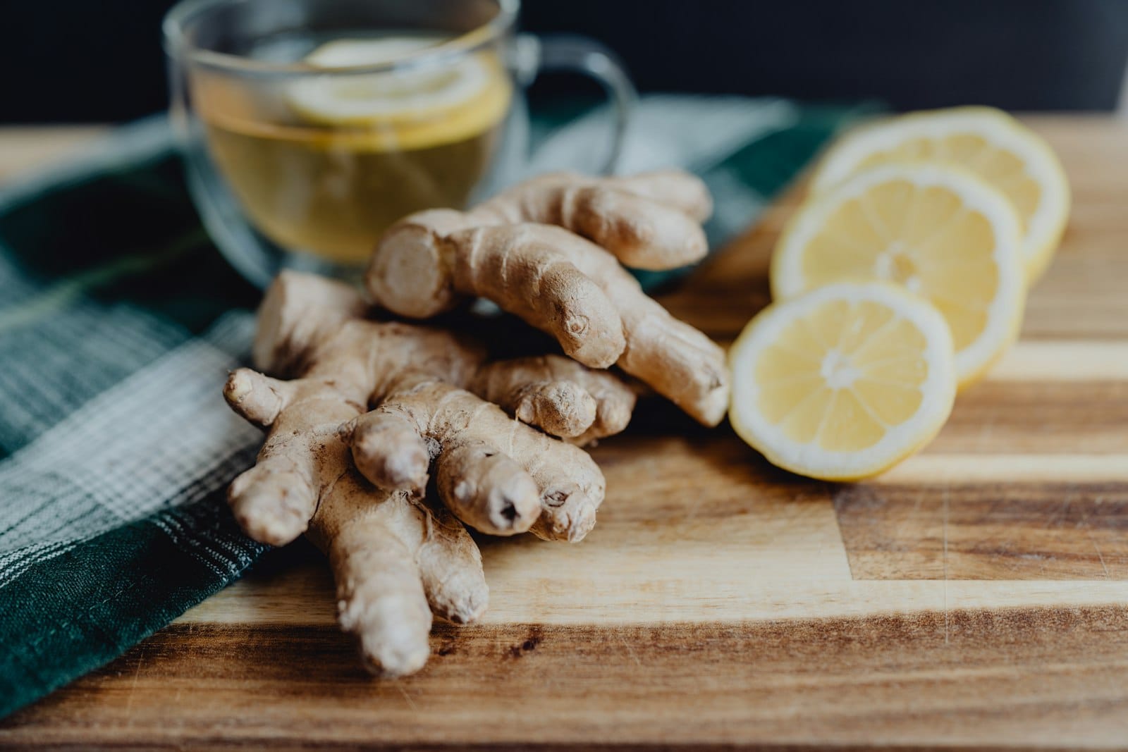 A ginger and lemon drink