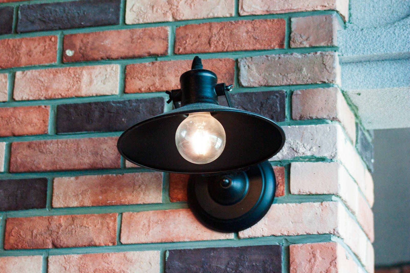 An industrial brick cafe interior