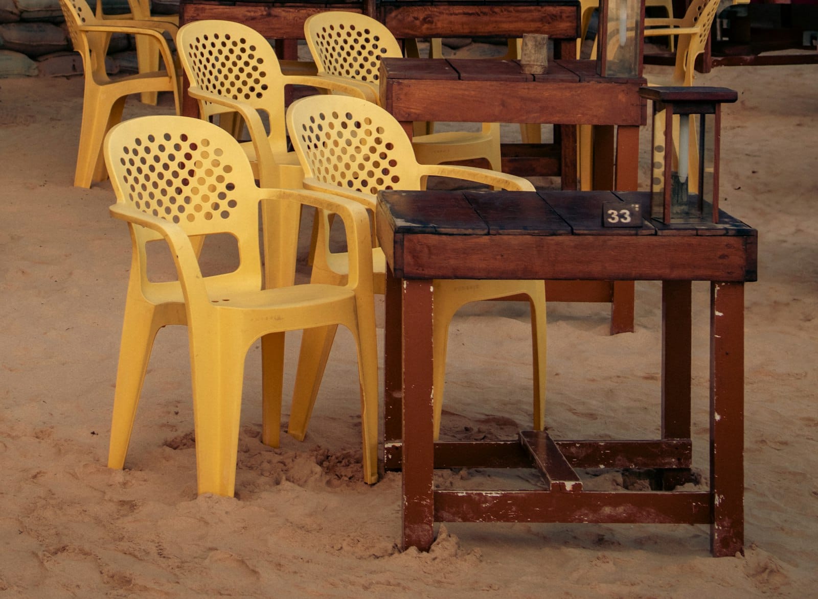 A relaxed beachside cafe